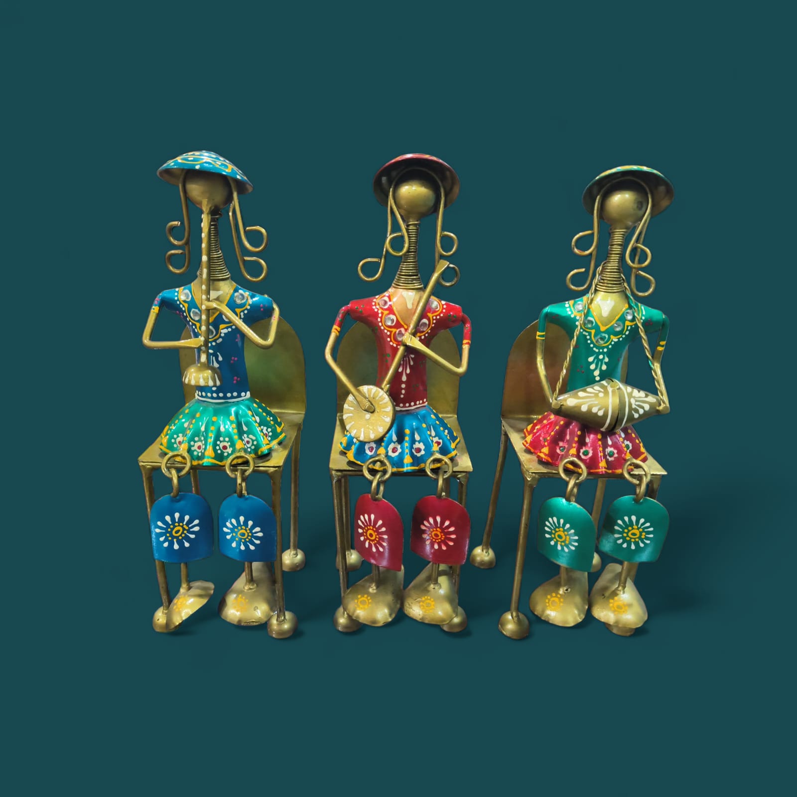 Handicraft Showpiece 